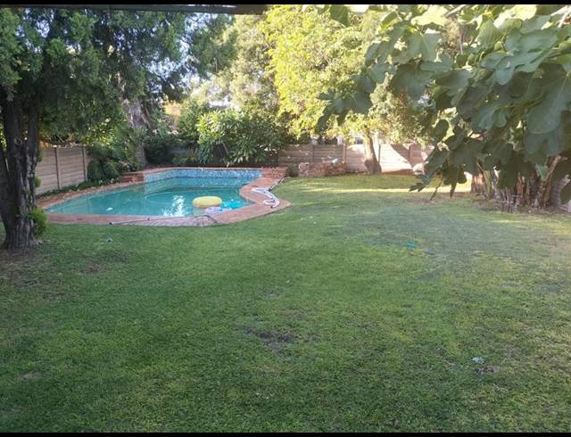 4 BEDROOM HOUSE FOR SALE IN PRETORIA GARDENS